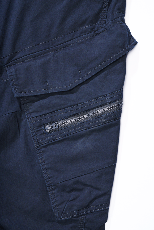 ADVEN SLIM FIT PANT in 7. Farben