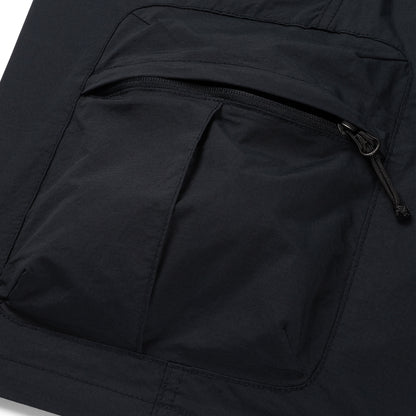 TRAIL SHORTS  in 2. Farben