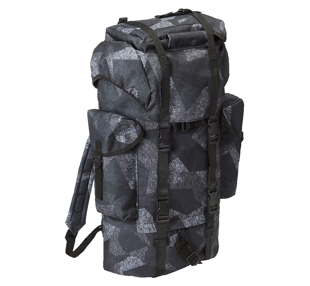 KAMPFRUCKSACK CAMOUFLAGE in 8. Farben
